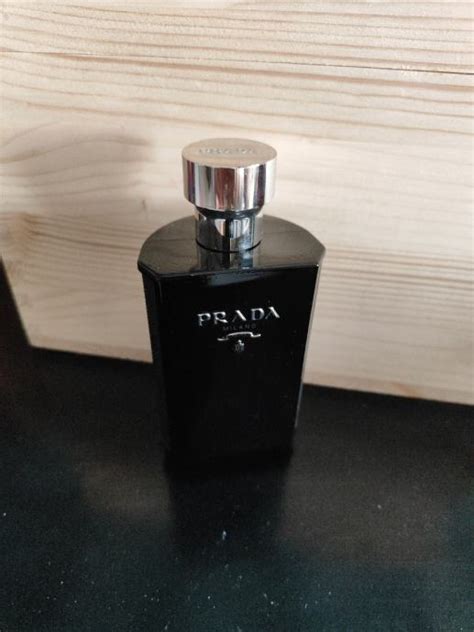 prada milano parfém